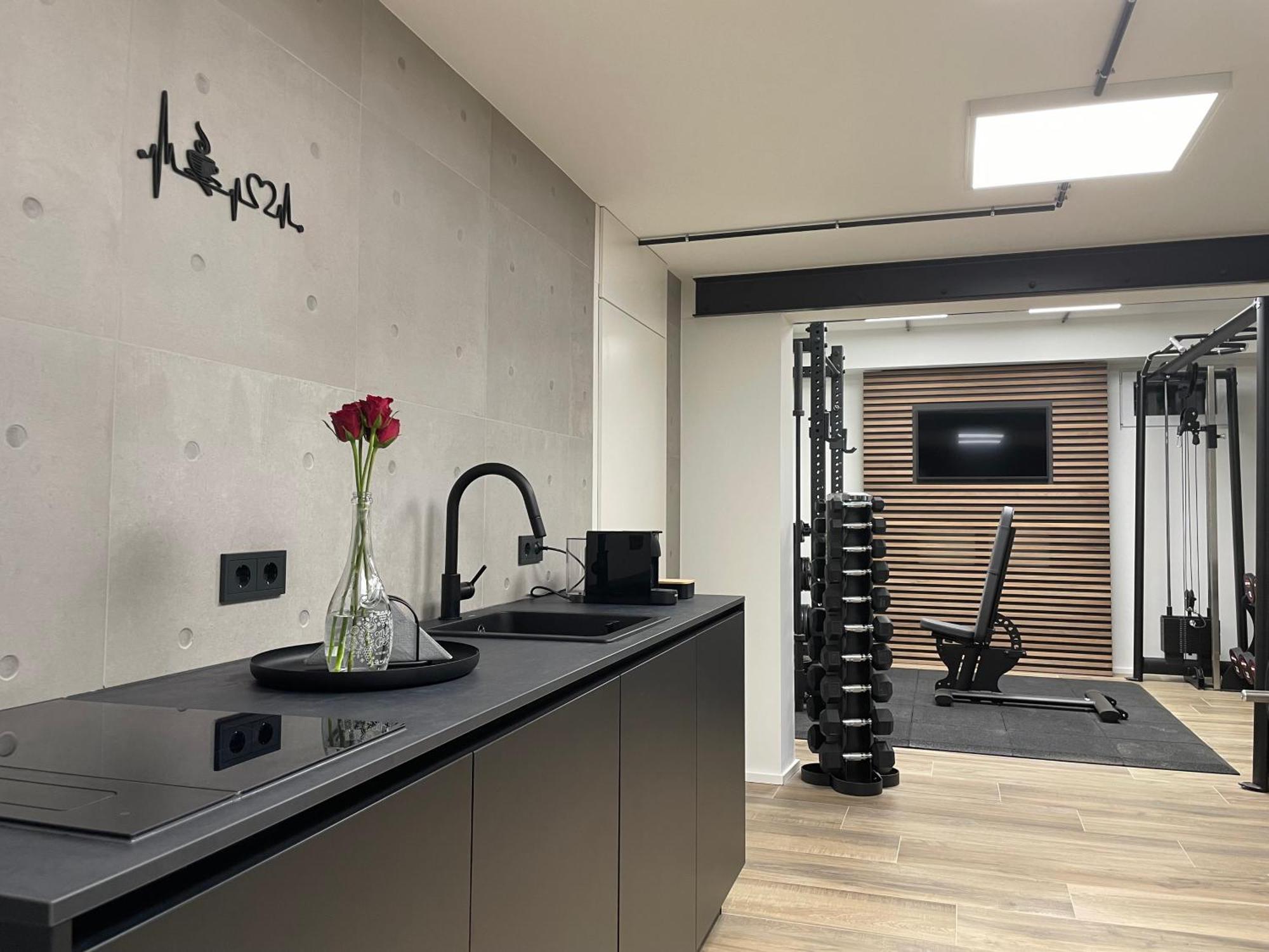 Apartment Travel-, Work-, & Fitness-einliegerwohnung Bonn