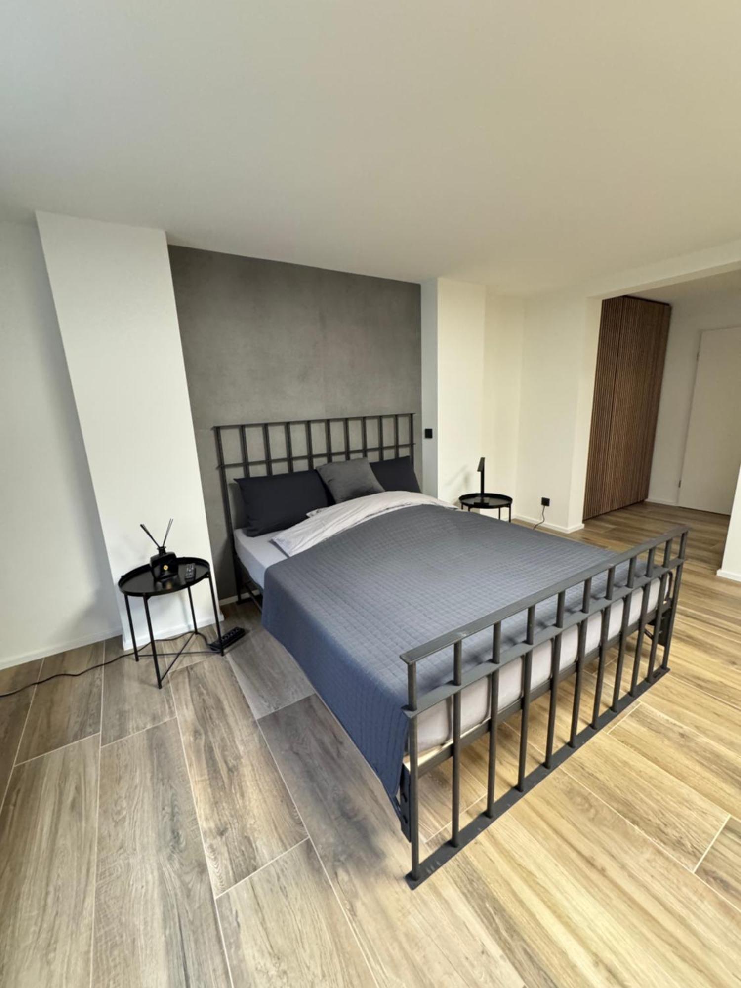 Travel-, Work-, & Fitness-einliegerwohnung Apartment Bonn